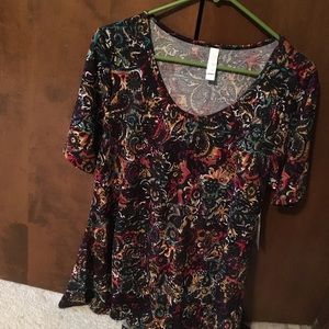 NWT lularoe perfect T!